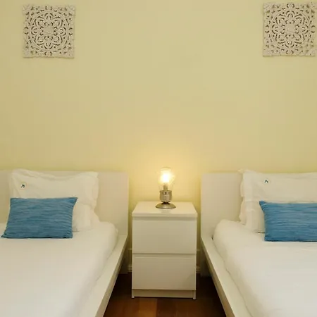 Fascinating In Historic Apartment