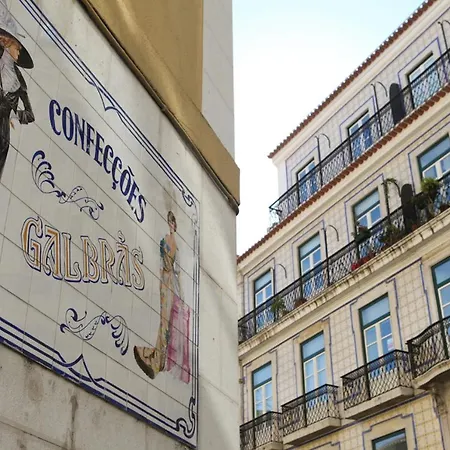 Fascinating In Historic Apartamento Lisboa
