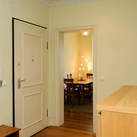 Fascinating In Historic Apartamento