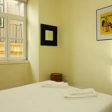 Fascinating In Historic Apartamento